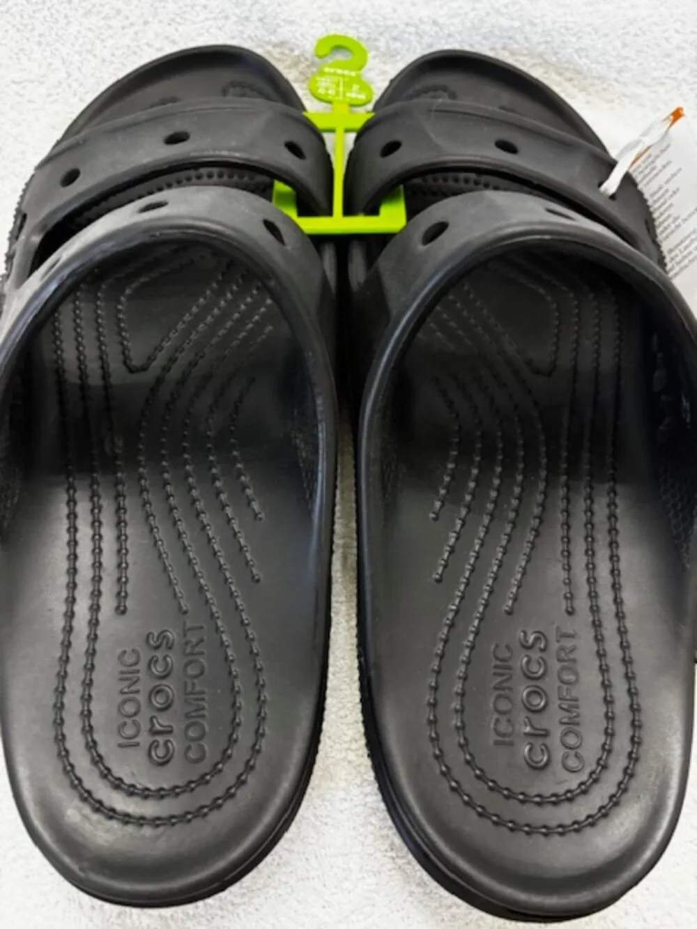 Crocs unisex black Baya slide on sandal NWT Men's Size 9/Women's Size 11